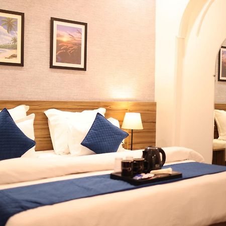 Gallivanto Inn - Rohini Delhi  Dış mekan fotoğraf