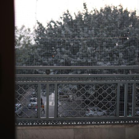 Gallivanto Inn - Rohini Delhi  Dış mekan fotoğraf